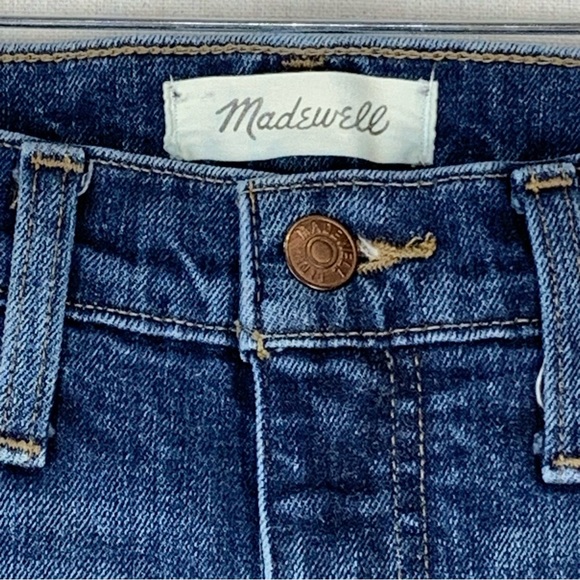 Madewell Tomboy Straight Jeans in Chaseley Wash Style #MB499 - Size 25 - Picture 6 of 16